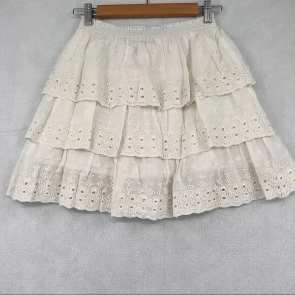 House Of Harlow Smocked Eyelet Top and Skirt Set NWT - Picture 9 of 12